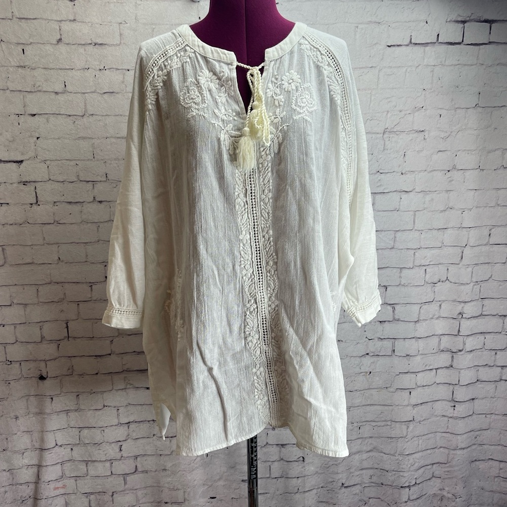 Rachel Zoe size small creamy white gauze loose fit blouse